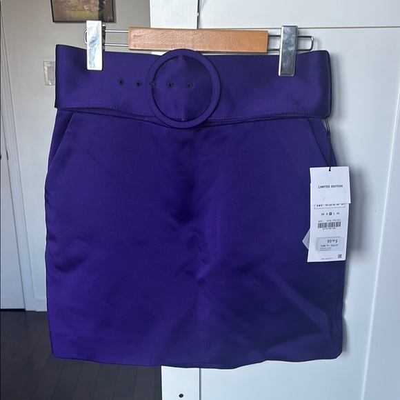 NWT ZARA Limited edition High Waist Purple Skirt with Belt Silk “feels” Medium - Picture 2 of 8